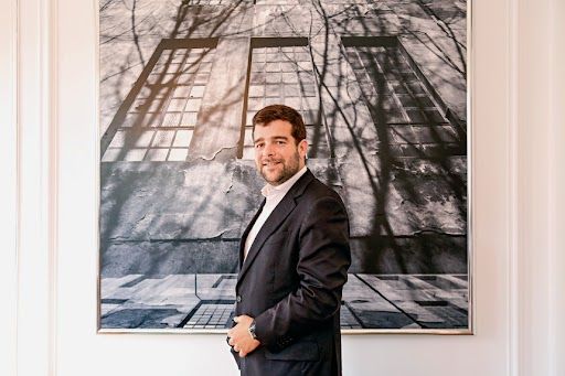 Exploring the Perks of Choosing a Real Estate Agent for Purchasing a Home in Portugal - Vimarsana News