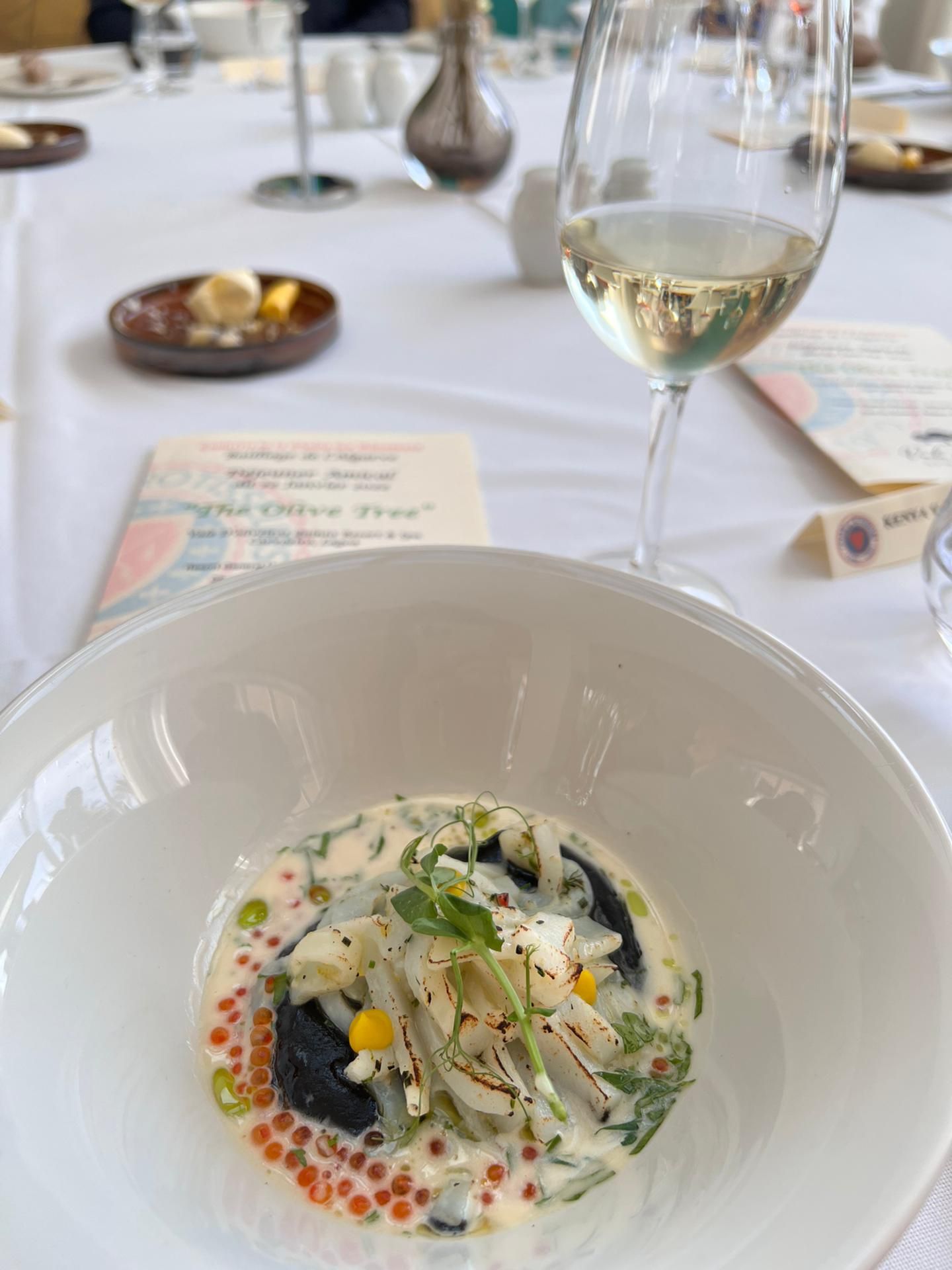A friendly gastronomic lunch - Vimarsana News